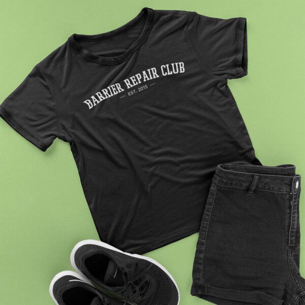 BARRIER REPAIR CLUB T-SHIRT - Image 4